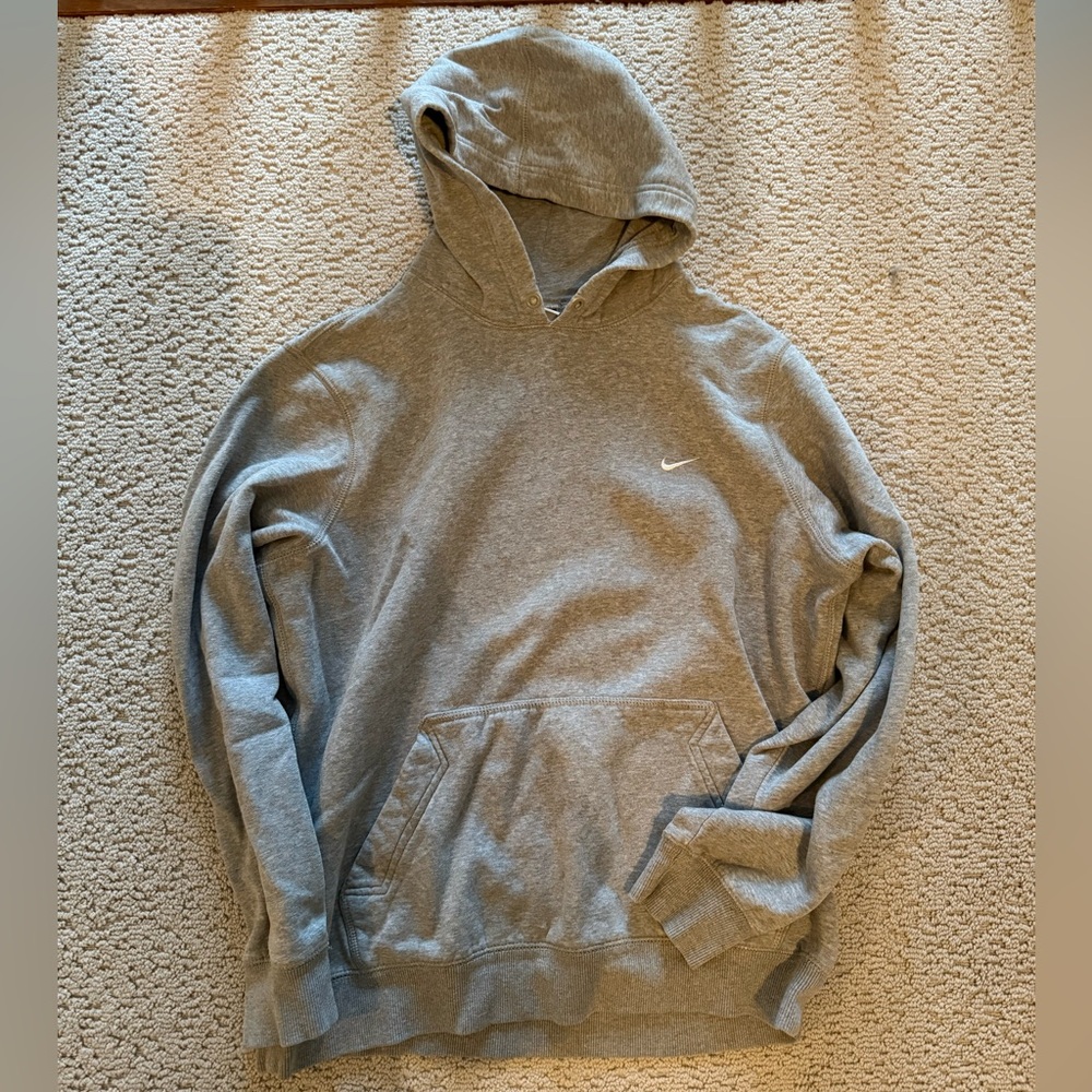 Nike Men’s Grey Hoodie - size L